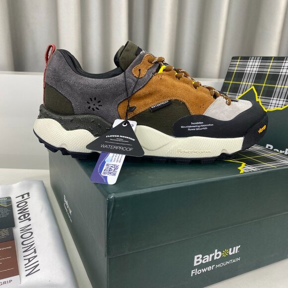 Flower MOUNTAIN NANGA Collaboration Sneaker in Brown&White&Gray&Black Suede - Picture 3 of 9